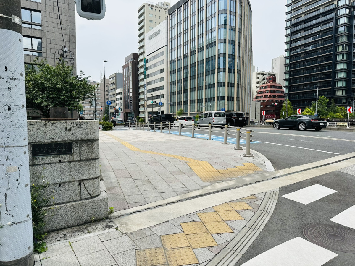「五反田橋」を渡って、さらに直進。もうすぐです♪
