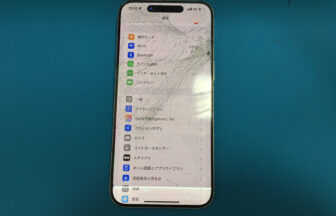 iPhone16Pro　画面割れ